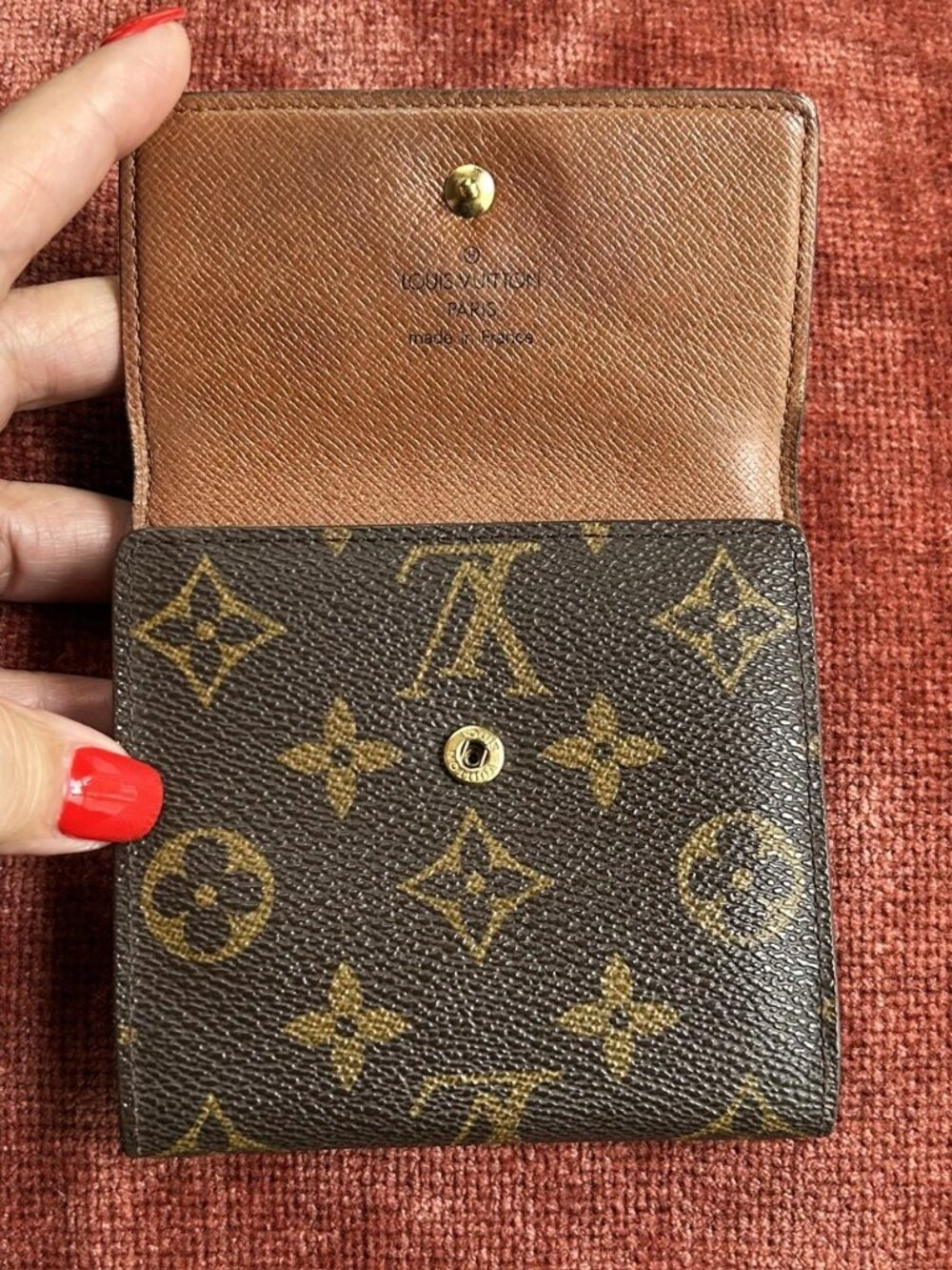 LOUIS VUITTON Monogram Compact Snap Wallet - Picture 4 of 12